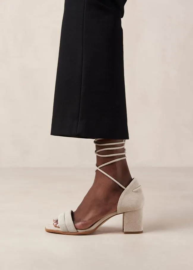 ALOHAS Heels Dakota 8211 White Suede Sandals 8211 Women