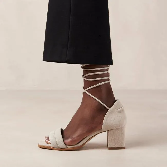 ALOHAS Heels Dakota 8211 White Suede Sandals 8211 Women