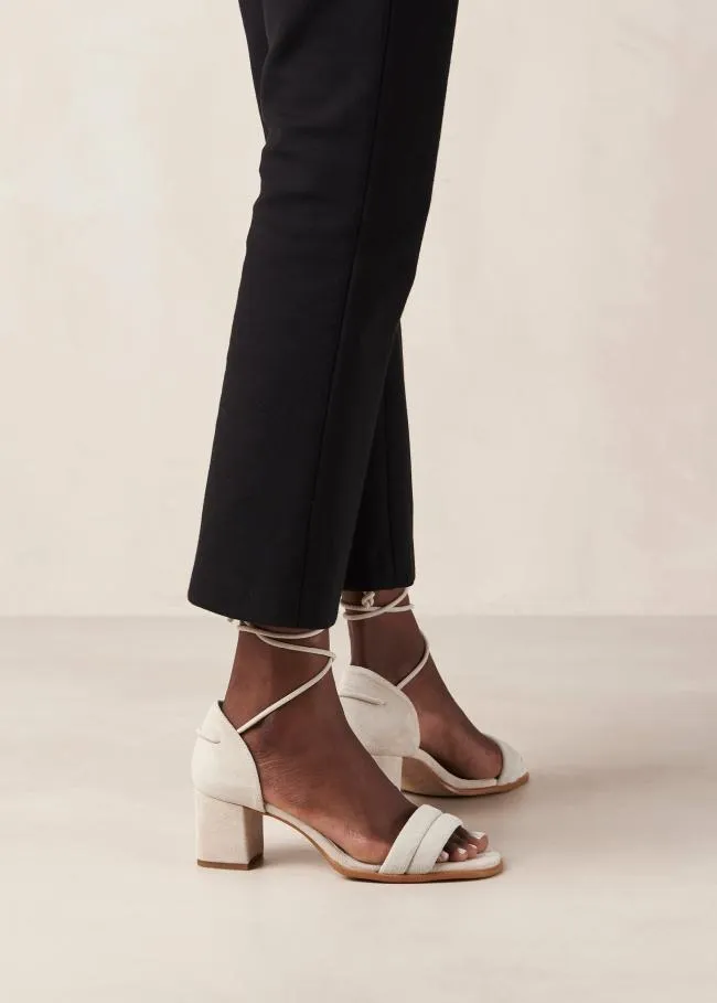 ALOHAS Heels Dakota 8211 White Suede Sandals 8211 Women