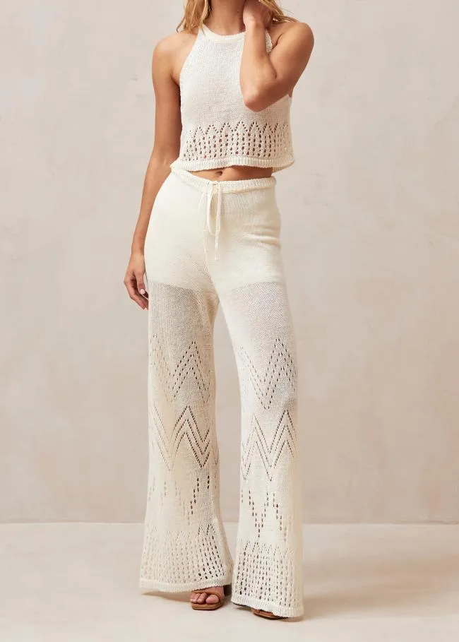 ALOHAS Pants Capri 8211 Beige Crochet Pants 8211 Women