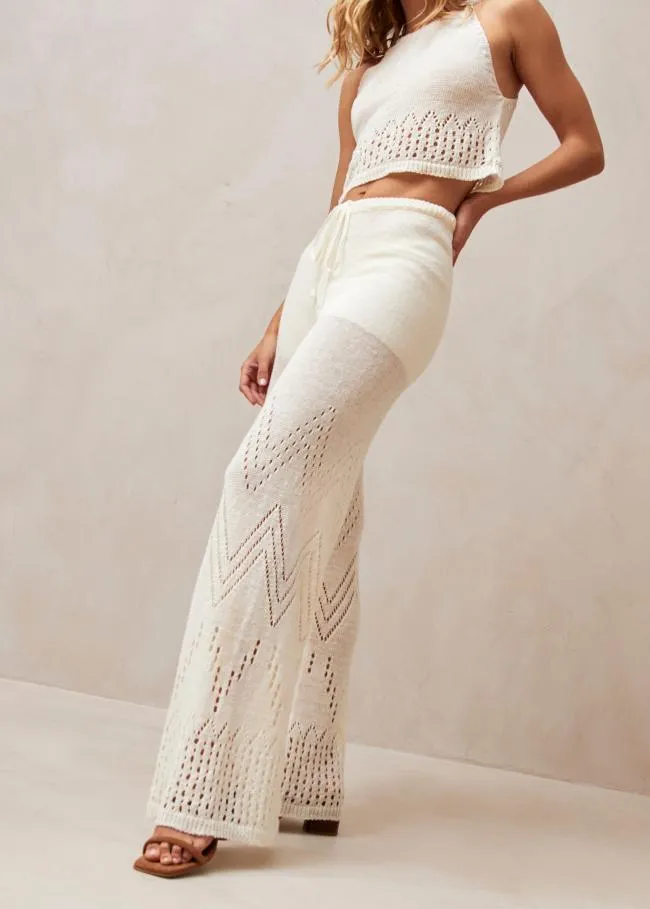 ALOHAS Pants Capri 8211 Beige Crochet Pants 8211 Women