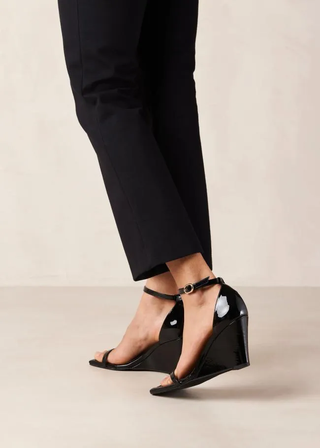 ALOHAS Sandals Gata 8211 Black Patent Wedge Sandals 8211 Women