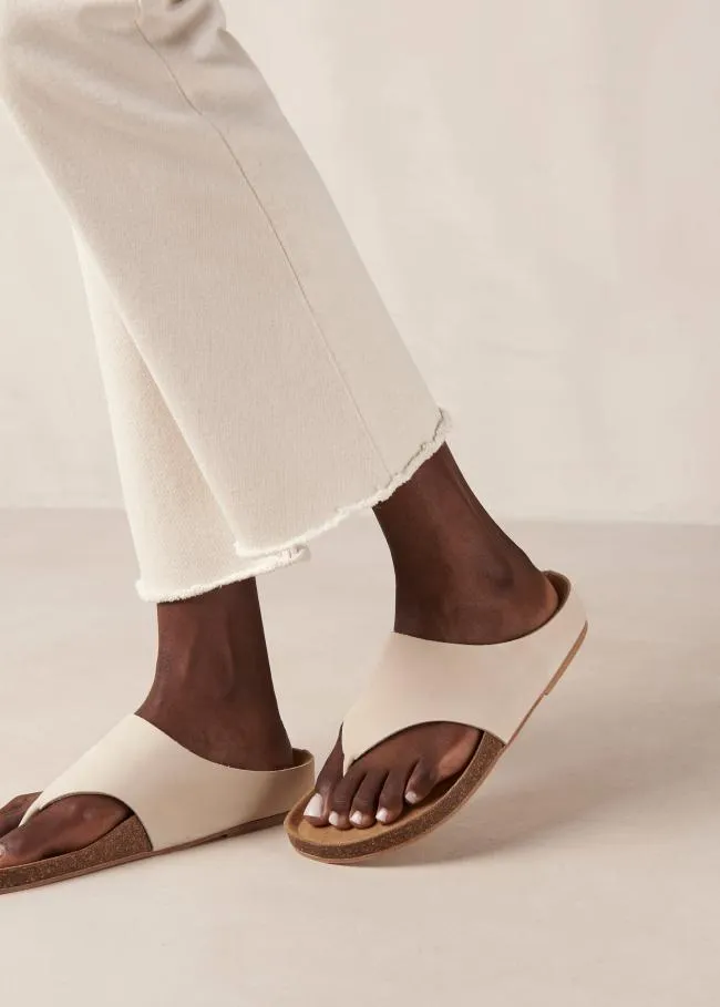 ALOHAS Sandals Ivy 8211 Cream Leather Thong Sandals 8211 Women