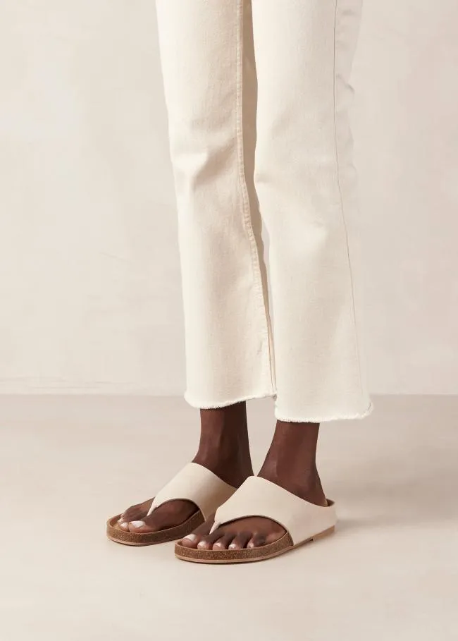 ALOHAS Sandals Ivy 8211 Cream Leather Thong Sandals 8211 Women