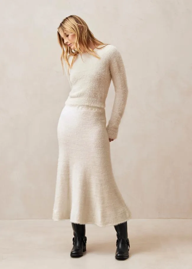 ALOHAS Sweaters and Cardigans Deli 8211 Ecru Knitted Sweater 8211 Women