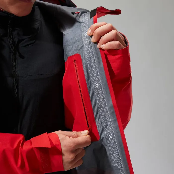 Berghaus Lightweight MTN Guide Alpine Pro Jacket 8211 Red 8211 Women