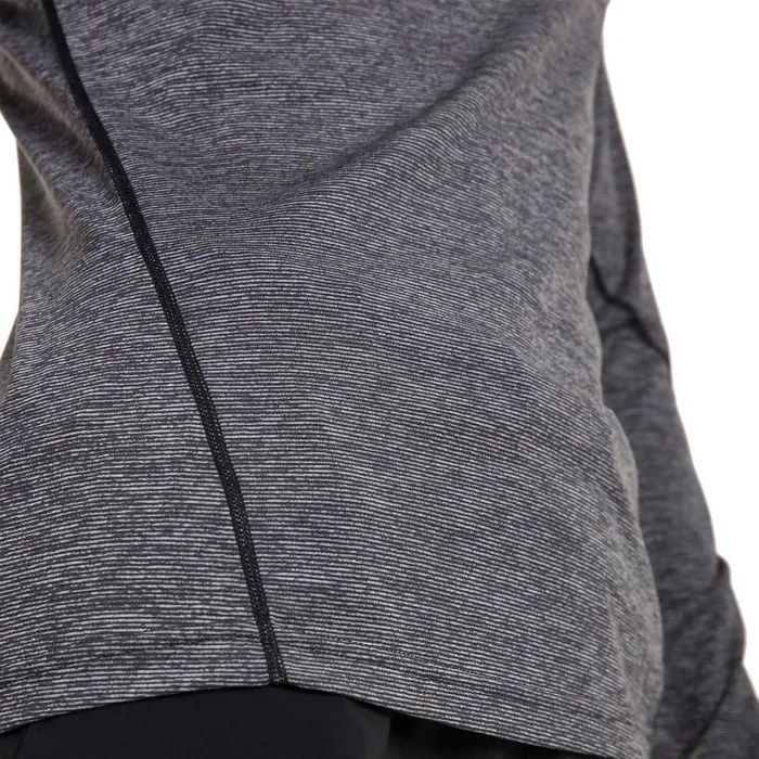 Berghaus TShirts Voyager Half Zip Tech Tee 8211 Dark Grey 8211 Women