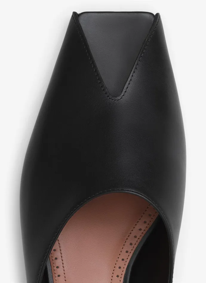 Black SPIKE FLAT MULES IN CALFSKIN Women Alaa Flat Shoes