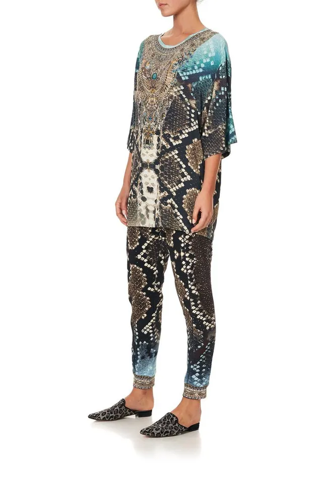 Camilla Loungewear Women Super Oversized Tee Prey