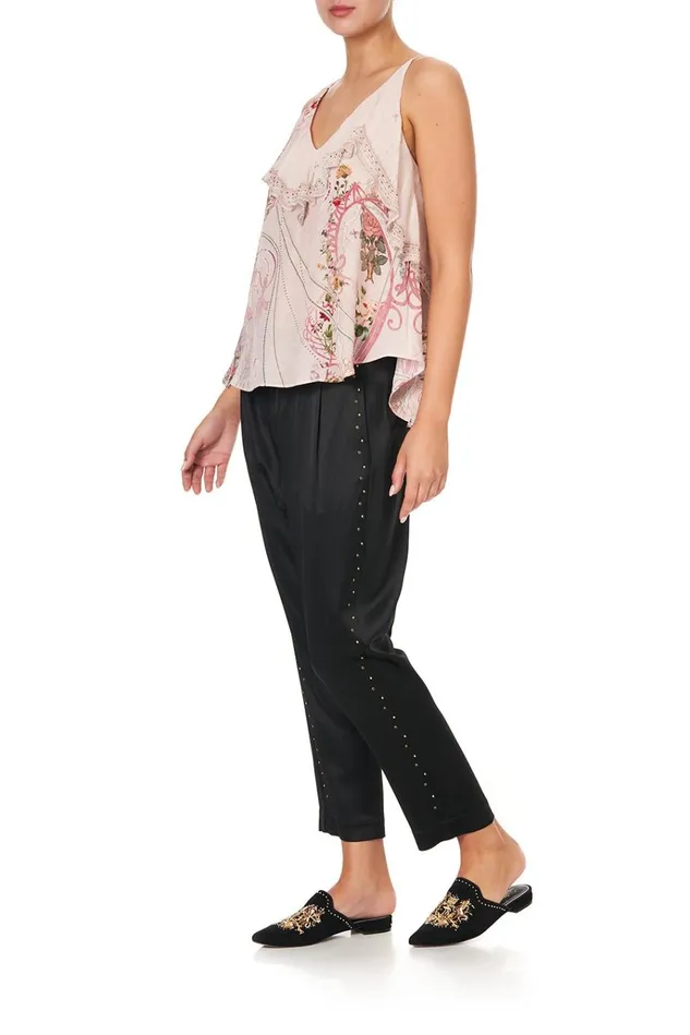 Camilla Tops Women Top With Neckline Frill Istenanya