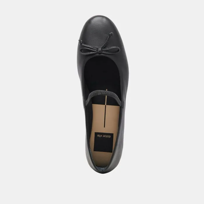 Dolce Vita Carin Ballet Flats Black Leather Women Flats and Loafers