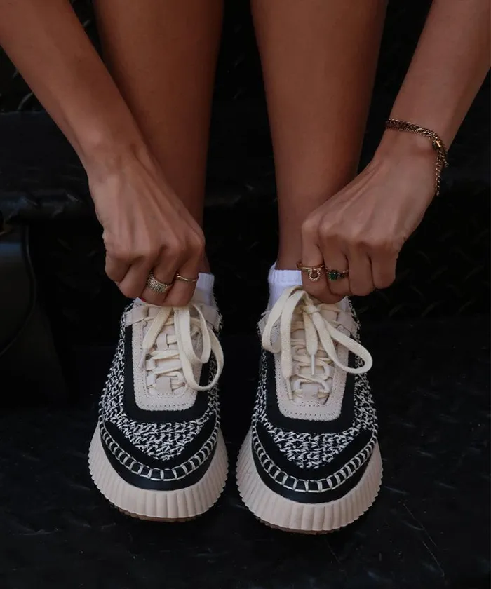 Dolce Vita Dolen Sneakers White Black Woven Women Sneakers