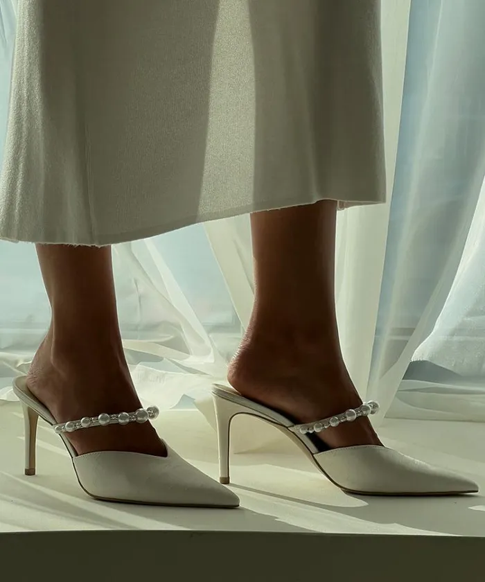 Dolce Vita Kanika Pearl Heels Vanilla Silk Women Mules and Clogs