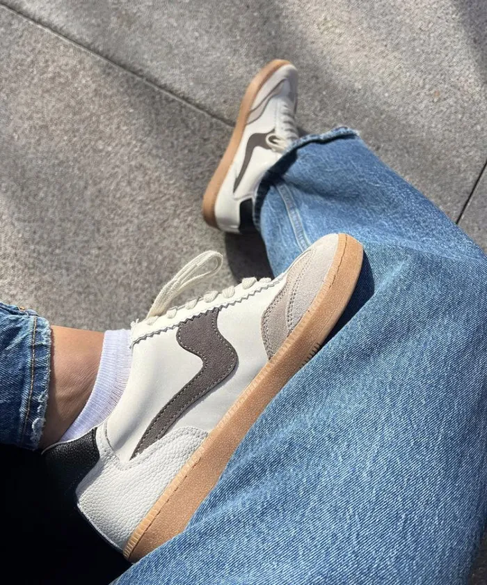 Dolce Vita Notice Sneakers White Grey Leather Women Sneakers