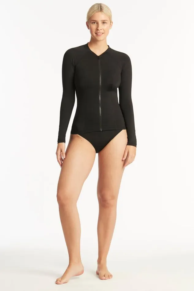 Eco Essentials Long Sleeve Rash Vest Eco Essentials Black Women Sea Level Surf Suits and Rash Vests Eco Essentials Long Sleeve Rash Vest Eco Essentials Black Women Sea Level Surf Suits and Rash Vests