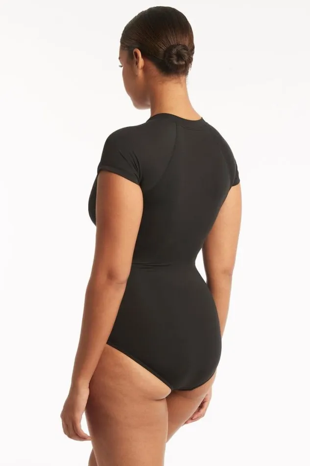Eco Essentials Short Sleeve One Piece Eco Essentials Black Women Sea Level One Pieces Eco Essentials Short Sleeve One Piece Eco Essentials Black Women Sea Level One Pieces