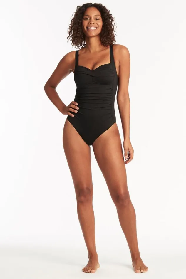 Eco Essentials Twist Front One Piece Eco Essentials Black Women Sea Level One Pieces Eco Essentials Twist Front One Piece Eco Essentials Black Women Sea Level One Pieces
