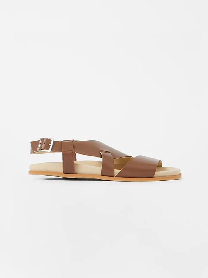 French Connection SW X Branca Asymmetric Footbed Sandals 8211 Brown Woman Shoes French Connection SW X Branca Asymmetric Footbed Sandals 8211 Brown Woman Shoes
