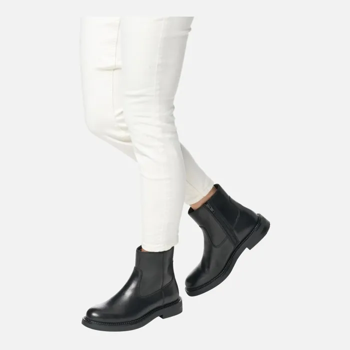 Geox Ankle Boots SERILDA WOMAN Black Low Heel Ankle Boots Black 8211 Woman