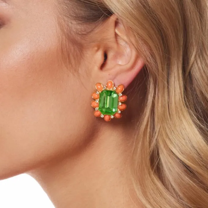 Kenneth Jay Lane Dark Color Gem Earrings Women Peridot Center Oval Shape Clip Earring Kenneth Jay Lane Dark Color Gem Earrings Women Peridot Center Oval Shape Clip Earring
