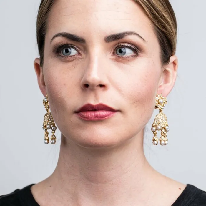 Kenneth Jay Lane Pearl Earrings Women Gold And Pearl Drop Clip Earrings