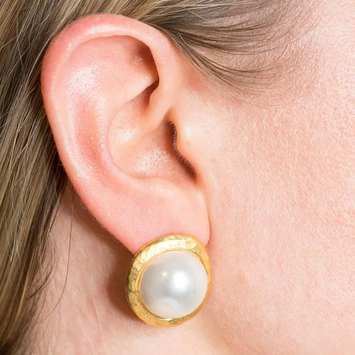 Kenneth Jay Lane Pearl Earrings Women Pearl Button Pierced Or Clip Earrings Kenneth Jay Lane Pearl Earrings Women Pearl Button Pierced Or Clip Earrings