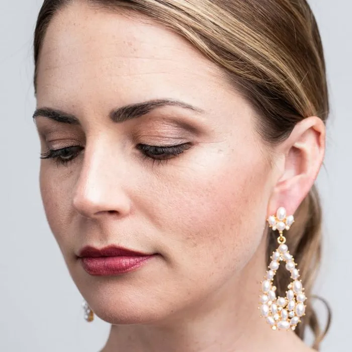 Kenneth Jay Lane Pearl Earrings Women White Pearl Cabochon Teardrop Pierced Earrings