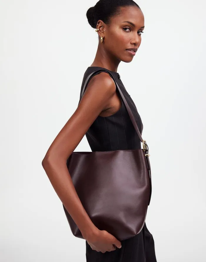 Madewell The Essential Medium Bucket Tote Chocolate Raisin Women Bags