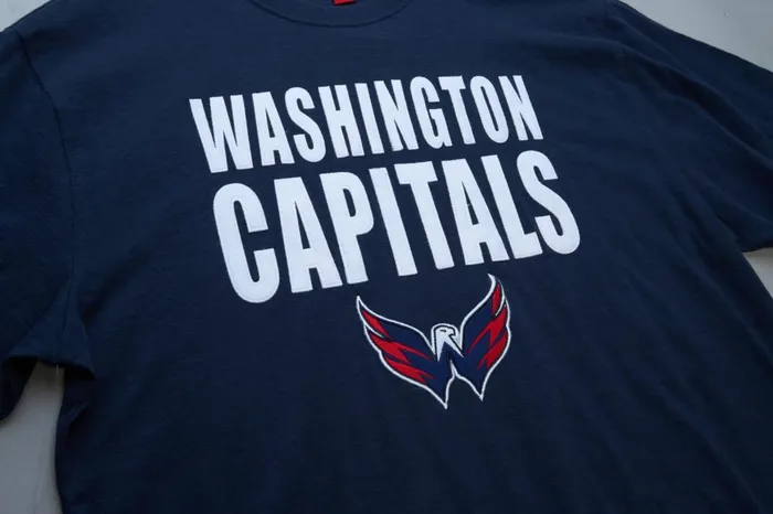 Men039s NHL Mitchell and Ness Legendary Slub SS Tee Washington Capitals Men039s NHL Mitchell and Ness Legendary Slub SS Tee Washington Capitals