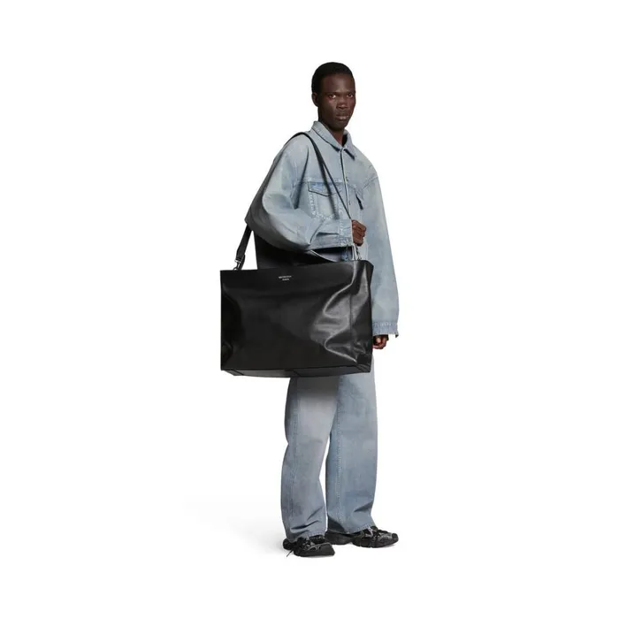 Men Bags and Totes Balenciaga Passenger Xl Carry All Tote Bag In Black