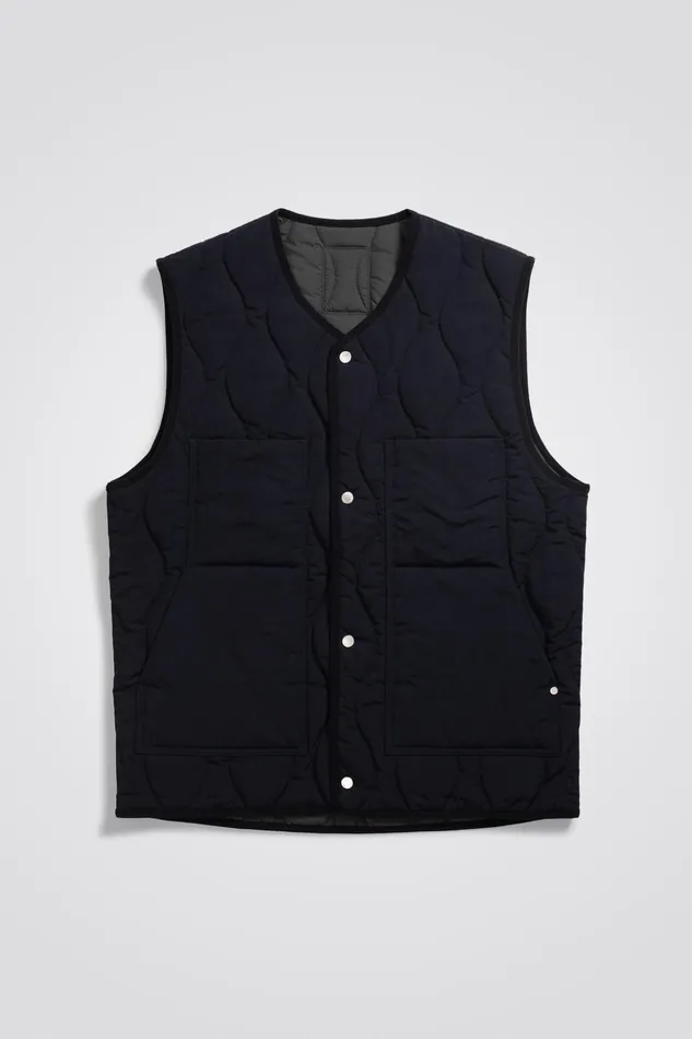 Men Norse Projects Outerwear Peter Waxed Nylon Insulated Vest Dark Navy