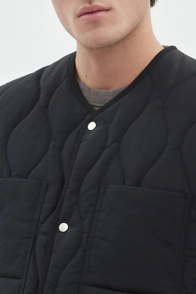 Men Norse Projects Outerwear Peter Waxed Nylon Insulated Vest Dark Navy