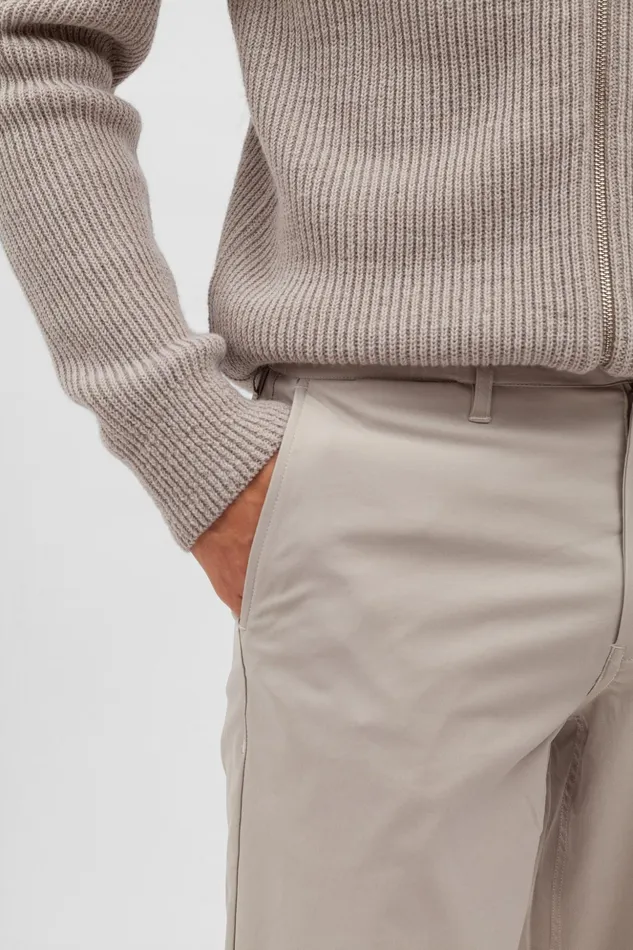 Men Norse Projects Trousers Aros Solotex Chino Stone