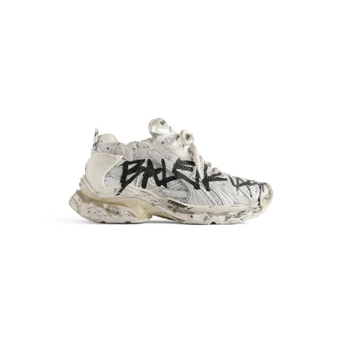 Men Trainers Balenciaga Runner Graffiti Trainers In White