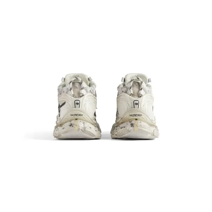 Men Trainers Balenciaga Runner Graffiti Trainers In White