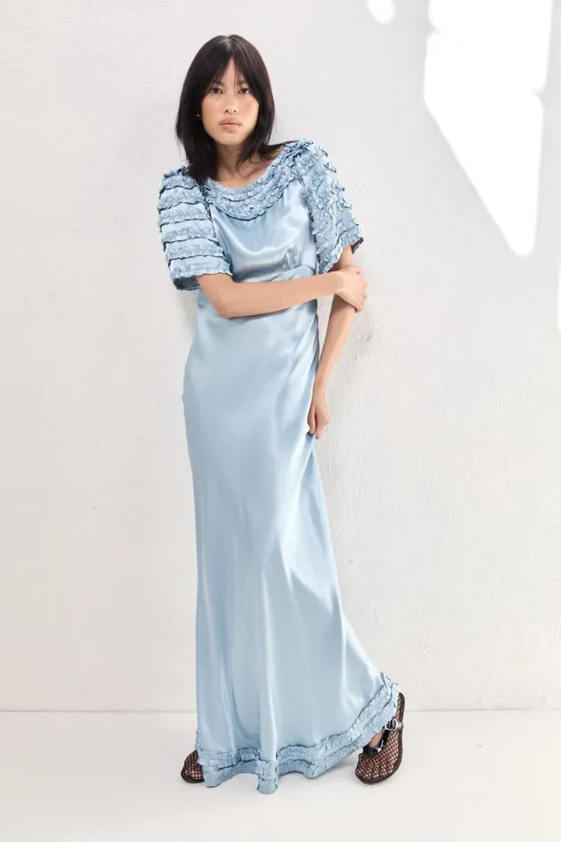 MidiMaxi Dresses Women VRG GRL Freja Satin Maxi Dress Sky MidiMaxi Dresses Women VRG GRL Freja Satin Maxi Dress Sky
