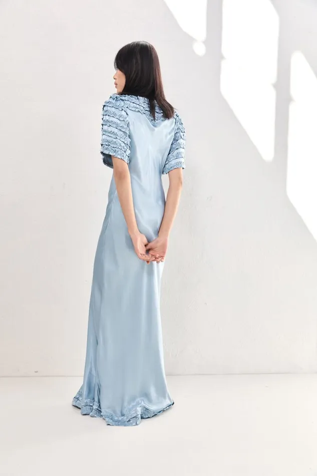 MidiMaxi Dresses Women VRG GRL Freja Satin Maxi Dress Sky MidiMaxi Dresses Women VRG GRL Freja Satin Maxi Dress Sky