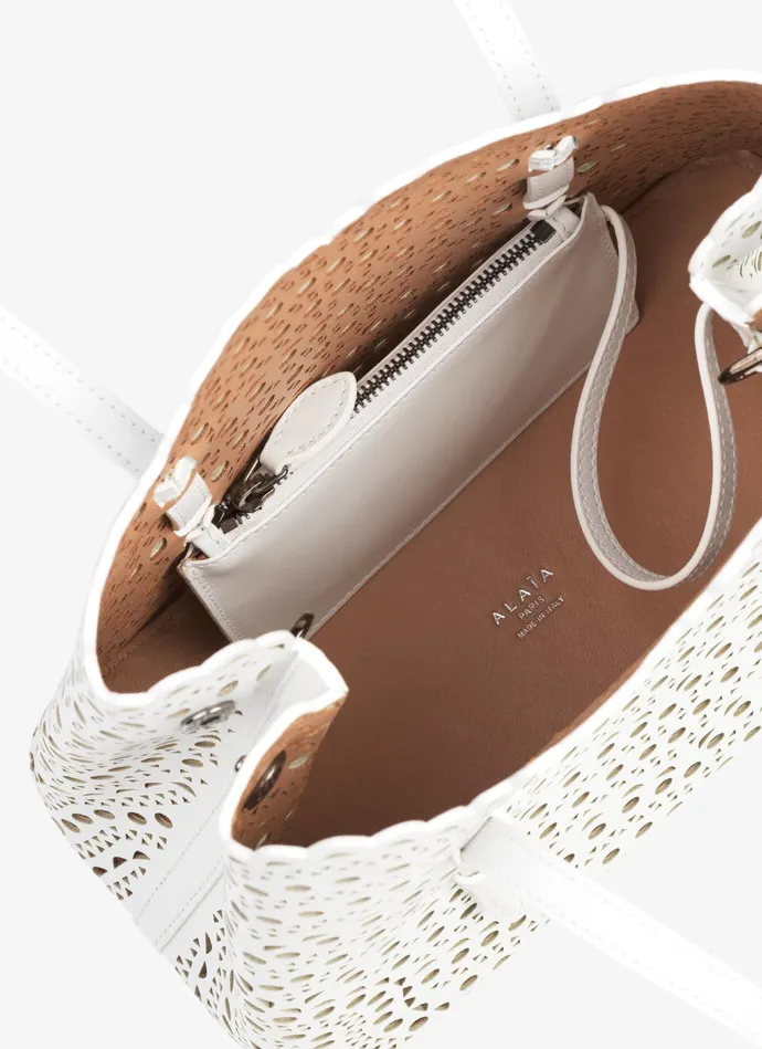 Optic White MINA 25 BAG IN VIENNE WAVE CALFSKIN Women Alaa Tote Bags Optic White MINA 25 BAG IN VIENNE WAVE CALFSKIN Women Alaa Tote Bags