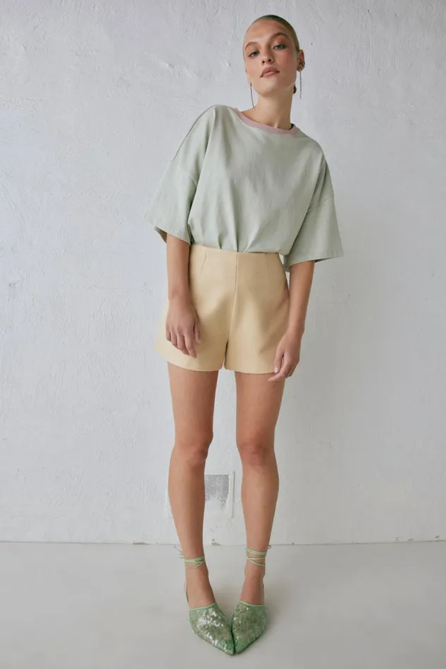 Sets Women VRG GRL Nada Shorts Butter Sets Women VRG GRL Nada Shorts Butter