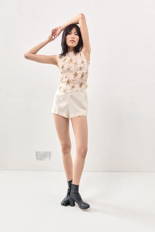Short Sleeve Women VRG GRL Retrofuture Top Tan Short Sleeve Women VRG GRL Retrofuture Top Tan