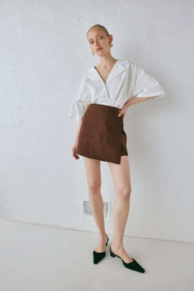 Shorts Women VRG GRL Cove Skort Chocolate Shorts Women VRG GRL Cove Skort Chocolate