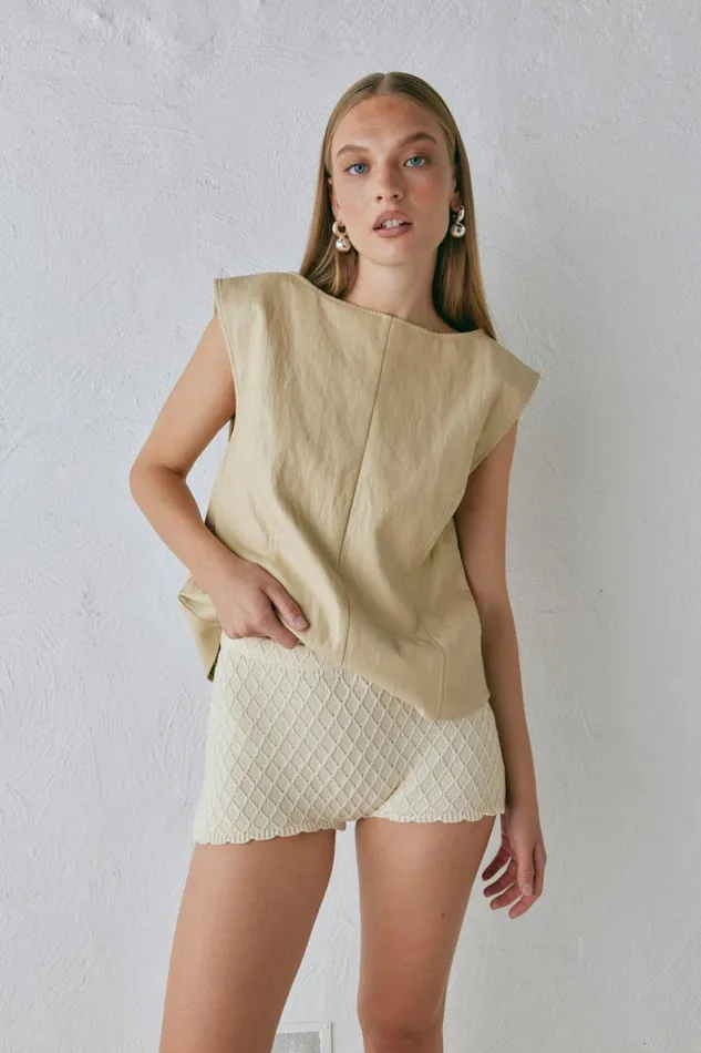 Shorts Women VRG GRL Inner Glow Knit Shorts Cream Shorts Women VRG GRL Inner Glow Knit Shorts Cream