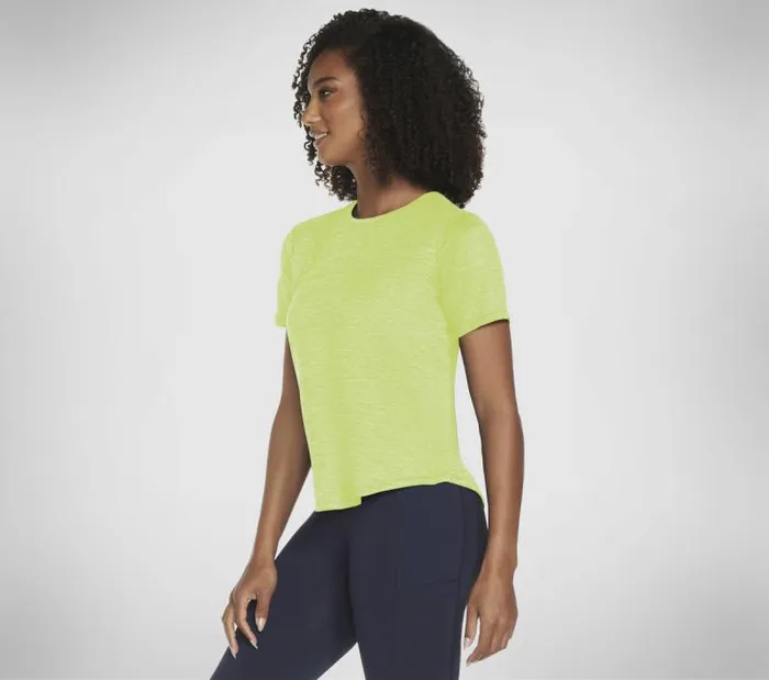 Skechers GO DRI SWIFT Tee Natural Lime Women Tops Skechers GO DRI SWIFT Tee Natural Lime Women Tops