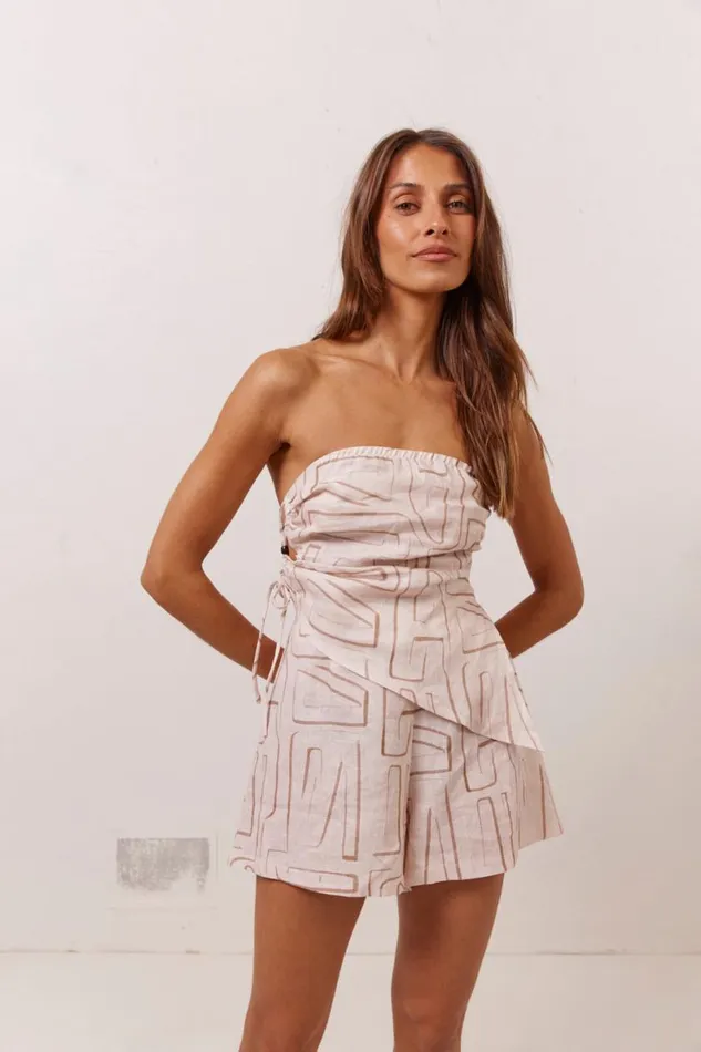 Sleeveless Women VRG GRL Sunrays Linen Top Etch