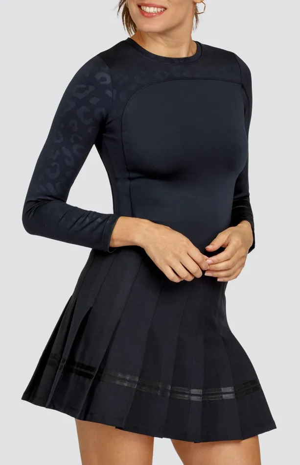 Tail Activewear Roy Top 8211 Onyx Black 8211 FINAL SALE Women Long Sleeve