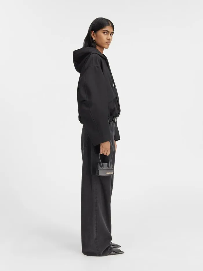 The Caraco Cropped Parka Black Women JACQUEMUS Coats and Jackets The Caraco Cropped Parka Black Women JACQUEMUS Coats and Jackets