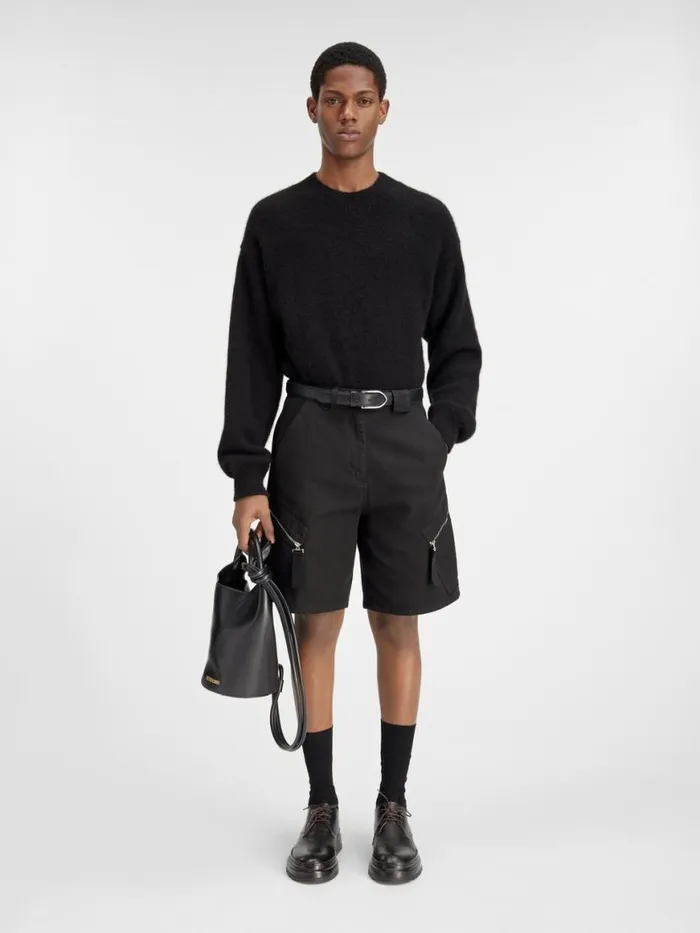 The Marrone Shorts Black Men JACQUEMUS Trousers and Shorts