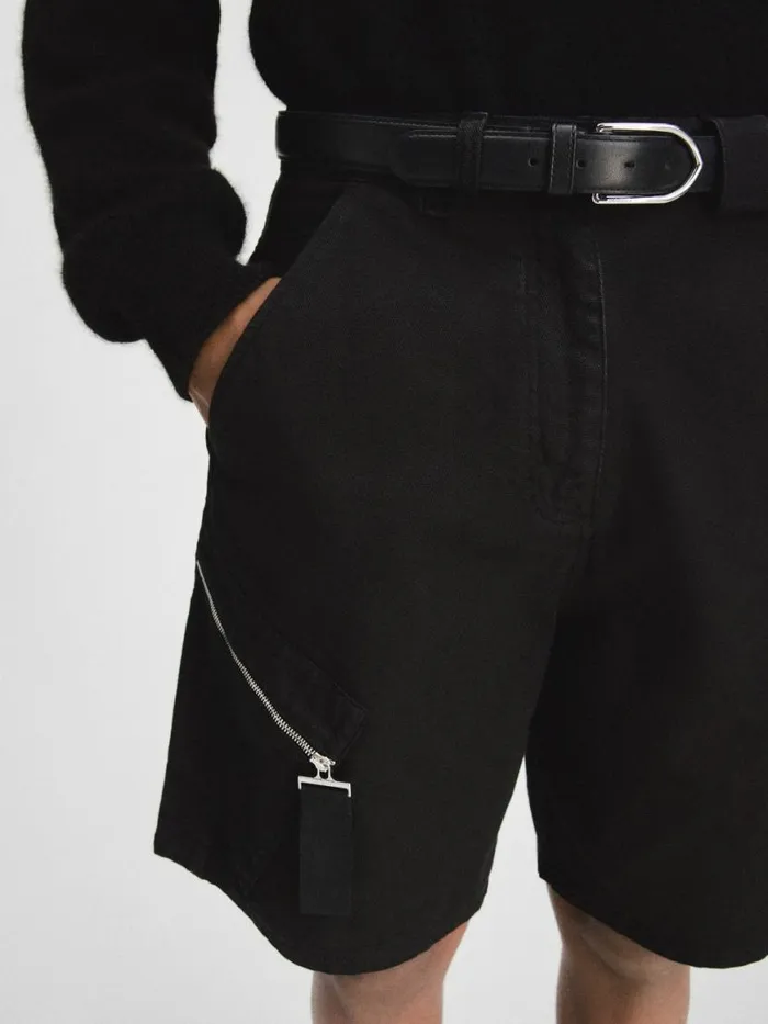 The Marrone Shorts Black Men JACQUEMUS Trousers and Shorts The Marrone Shorts Black Men JACQUEMUS Trousers and Shorts