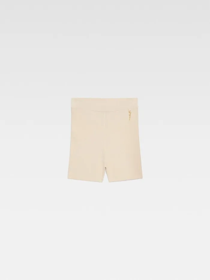 The Pral Shorts Light Beige Women JACQUEMUS Trousers and Shorts The Pral Shorts Light Beige Women JACQUEMUS Trousers and Shorts