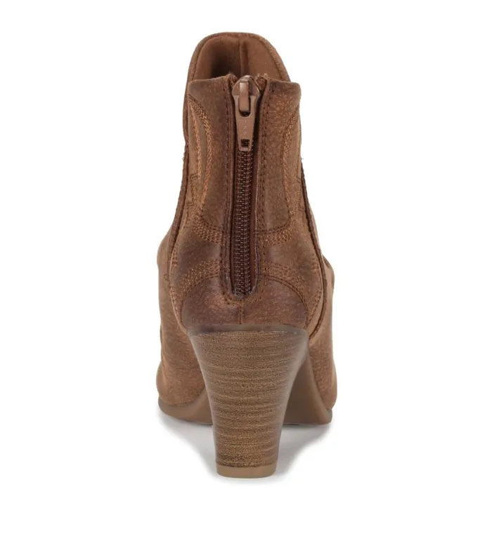 Women Baretraps Booties Leanna Bootie Cashew Women Baretraps Booties Leanna Bootie Cashew